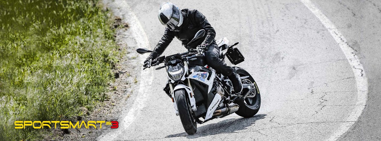 Dunlop SportSmart Mk3-däck på en BMW S 1000R